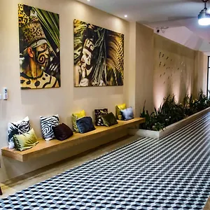 Aparthotel Amira ***